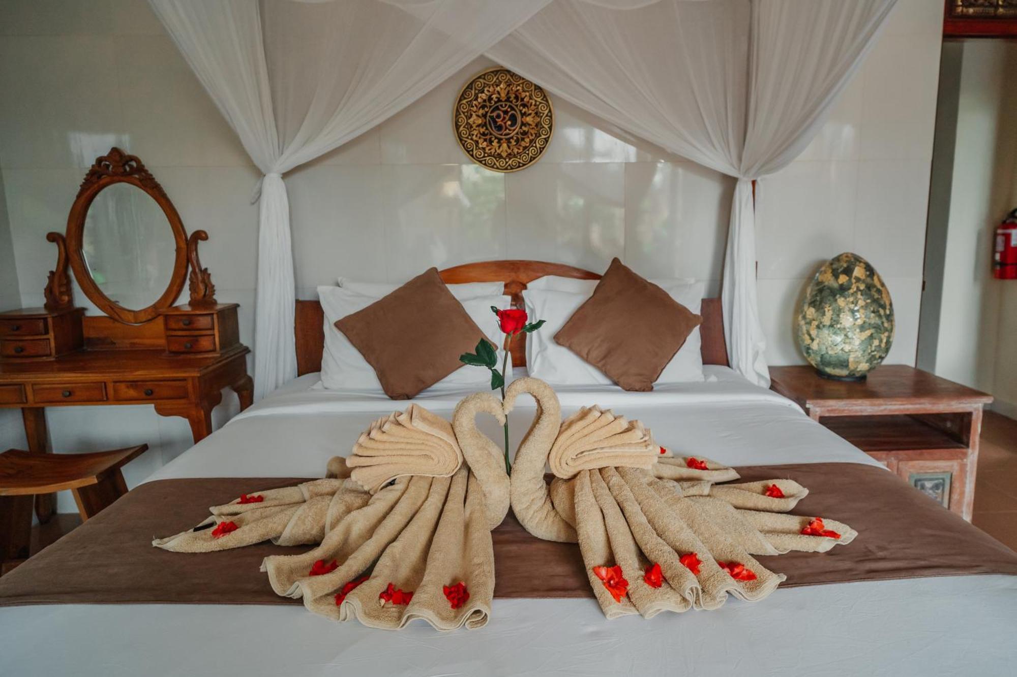 Grand Ashanti Villa Ubud  Exterior photo